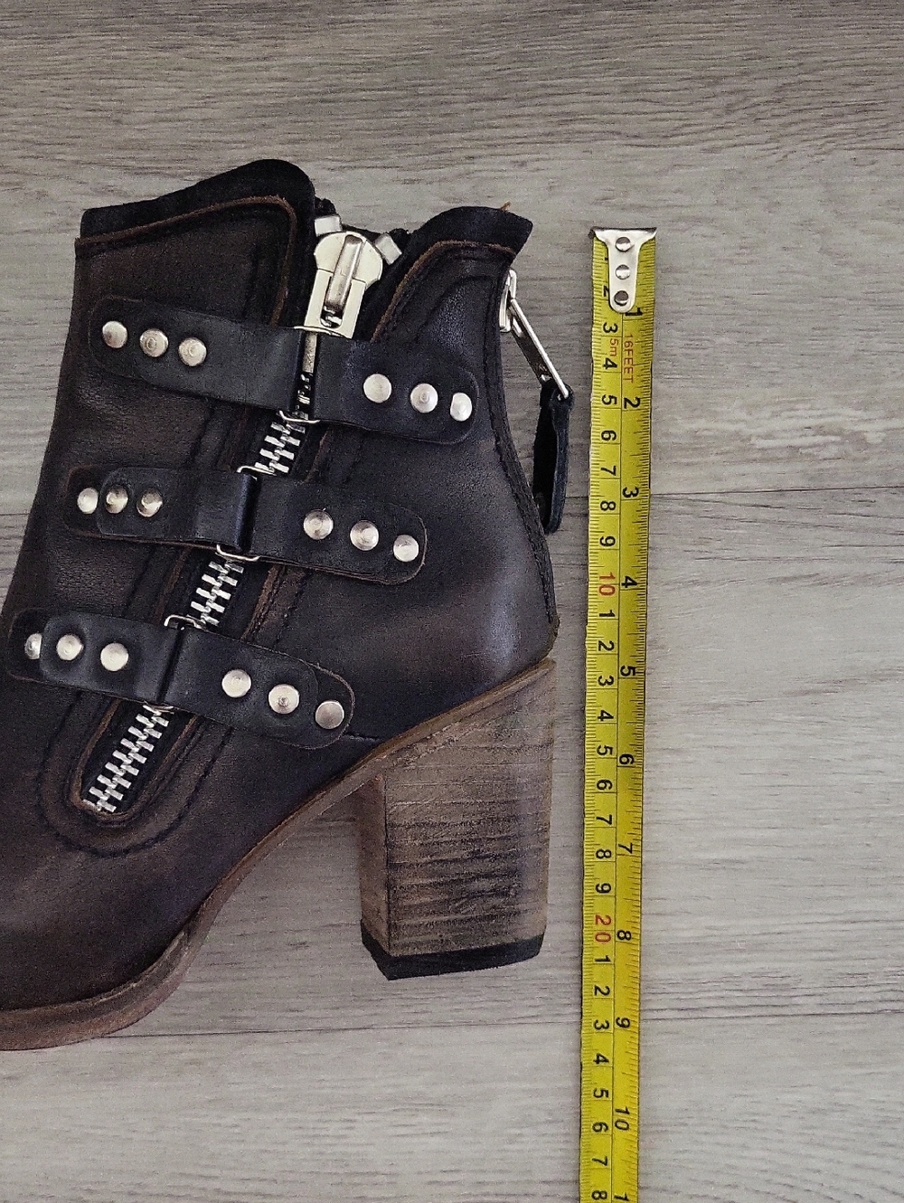 Freebird Beckett Studded Harness Ankle Boots Womens 7 Distressed Leather Zip - Picture 9 of 11